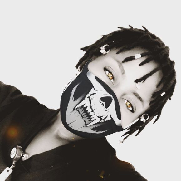 Meet your Posher, Clarice - Picture 1 of 1